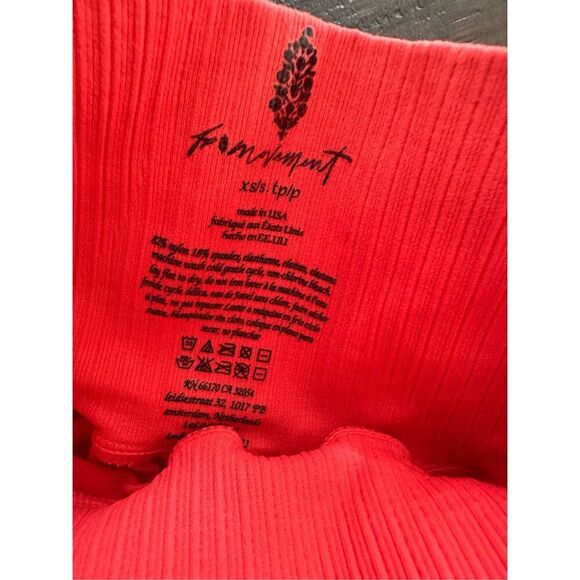 FP Movement Coral Ribbed Waist Bike Shorts Size XS/S New - Picture 2 of 3